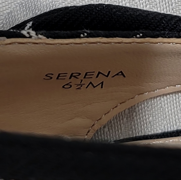 Isaac Mizrahi Serena Black and White Open-Toe Heels Size 6.5 M - Picture 7 of 8